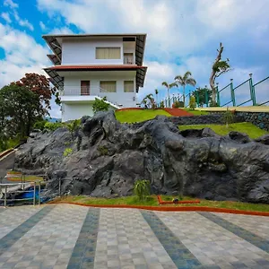 The Lakeview Munnar Hotel